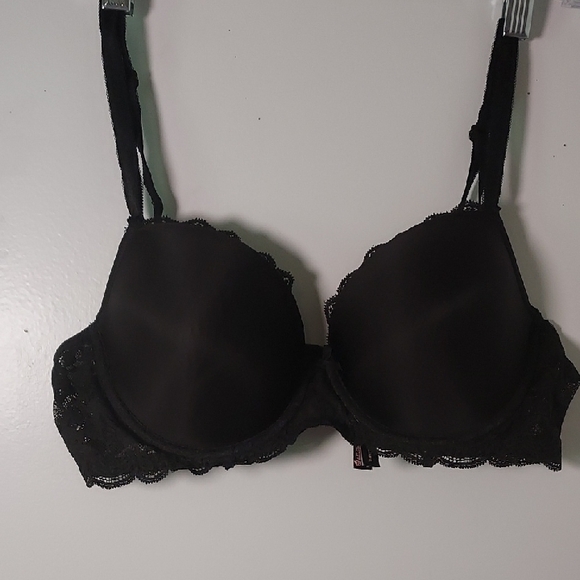 Victoria's Secret Other - Victoria's Secret Angels Bra